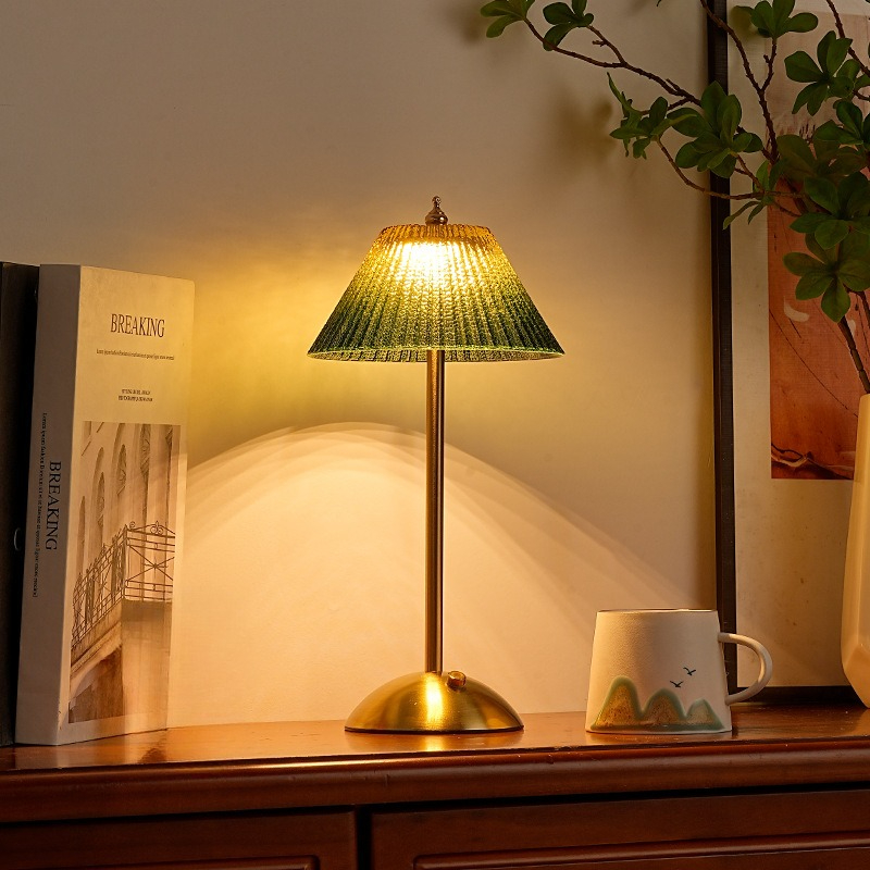 Lampu Meja Kaca Lipit Hijau De - Glass Bed ulasan dan harga